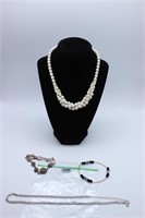 4 items bracelets & necklaces