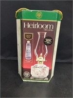 Heirloom Oil Lamp new in box 15"