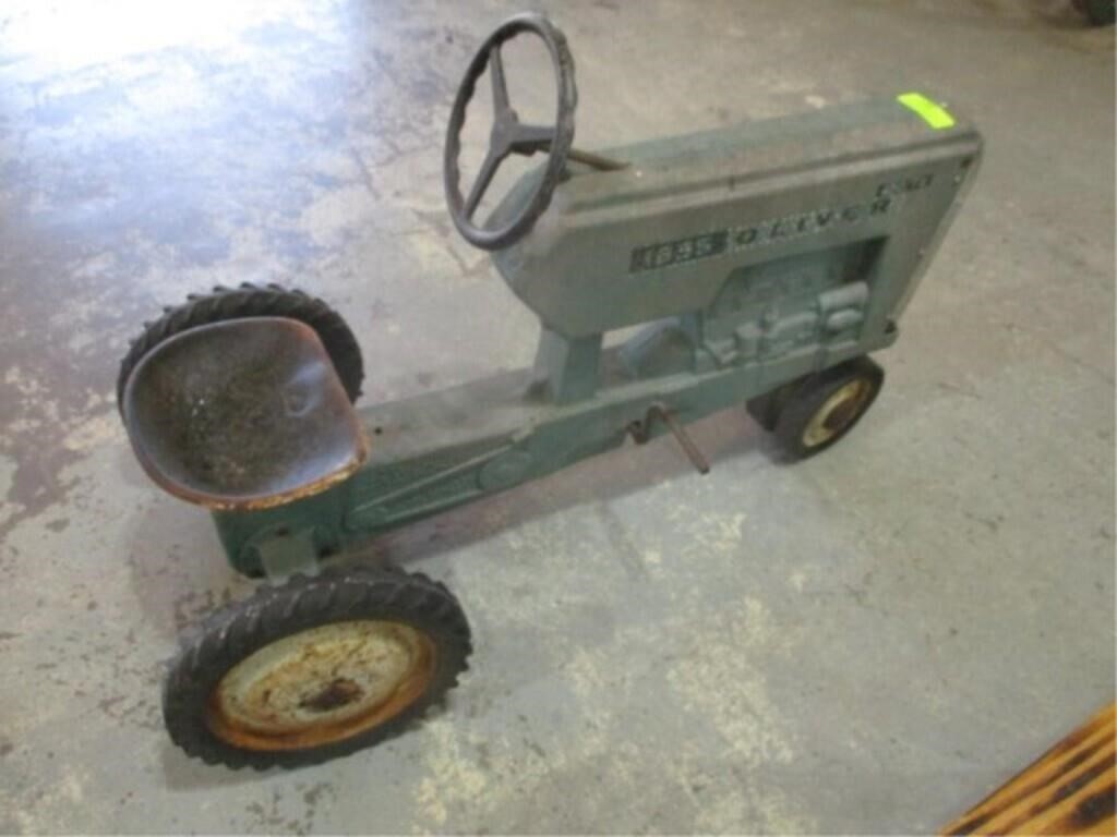 Oliver 1855 pedal tractor