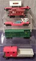5 Late Lionel Freight Cars, Some NMINT