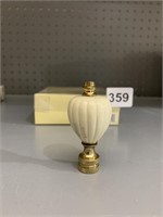 LENOX FINNEL FOR LAMP NEW IN ORIGINAL BOX