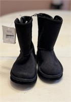 New-Girls size 7 Boots