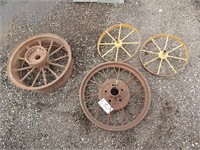 4 Steel wheels; they do not all match