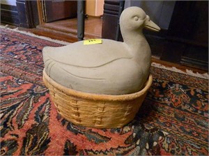 Duck On Basket Baking Dish