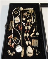 LOT OF COSTUME JEWELRY INC. SHELL-CORAL-PEARL &