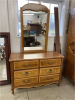 Dresser with mirror 45x18x72