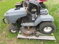 Craftsman Ride On Lawnmower, 42" belly mower