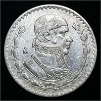 1962 SILVER MEXICAN UN PESO COIN