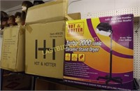 2 NEW HOT & HOTTER TURBO DRYER STANDS