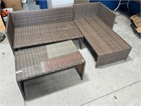 Faux Wicker Sectional & Coffee Table