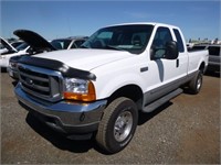 1999 Ford F250 4x4 Extra Cab Pickup Truck