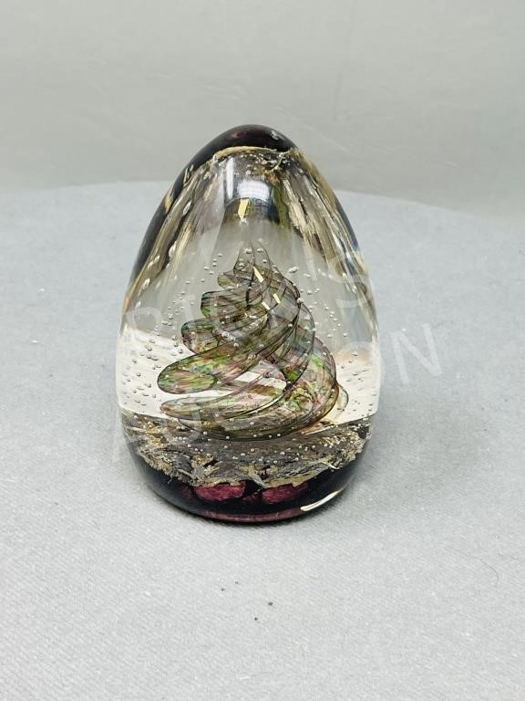 Selkirk glass paperweight - Scotland - 4"