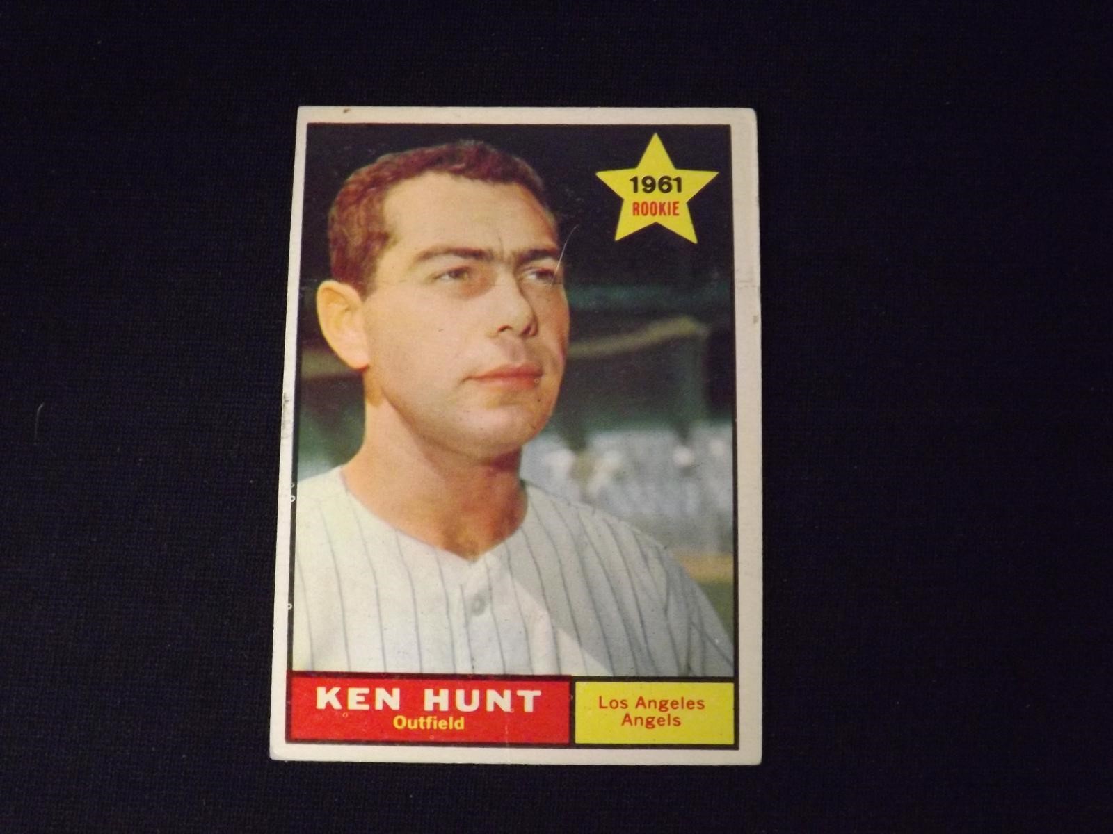 1961 TOPPS #156 KEN HUNT STAR ROOKIE