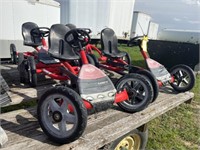 (4) Case IH Pedal Carts