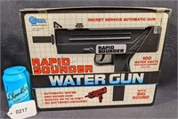 Vintage Rapid Sounder Water Gun NOS Gata (B)
