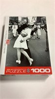 Kiss in Times Square puzzle