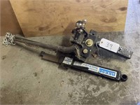 Reese Lift Hitch with Sway Bars