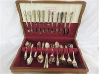 70PC ROGERS "FIRST LOVE" FLATWARE WITH BOX