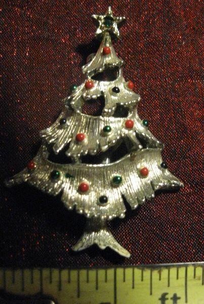 Signed Gerry's Christmas Tree Brooch