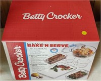 Betty Crocker Bake N Serve Set