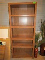 Oak Bookshelf