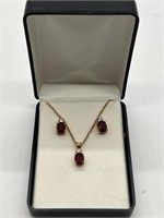 18 in Goldtone with Garnet Stone Necklace and