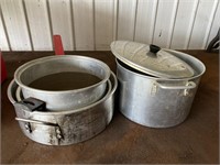 Camping pots & pans