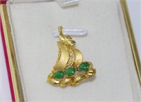 18ct yellow gold boat brooch / pendant