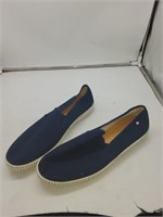 Rivieras size 11 blue flats shoes