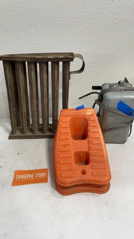 Indoor Gas Tube Transformer & Candle Mold Lot