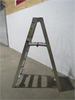 Werner 4' Stockmans Ladder-