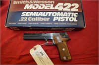 Smith & Wesson 422 .22LR