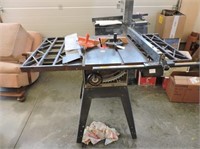 Crafstman 10" table saw   44 x 30 table