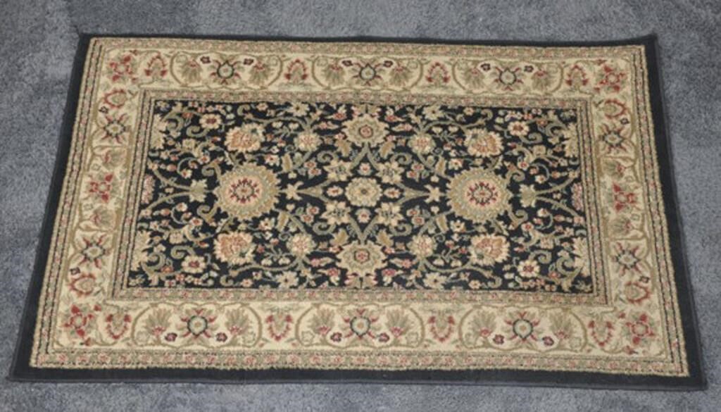 Safavieh wool rug, 5'3" x 3'3"