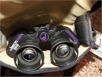 Jason model 20/20 7 x 35mm binoculars in soft