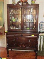 Tomlinson Chair Co. 4 Drawer, 2 Door China Cabinet