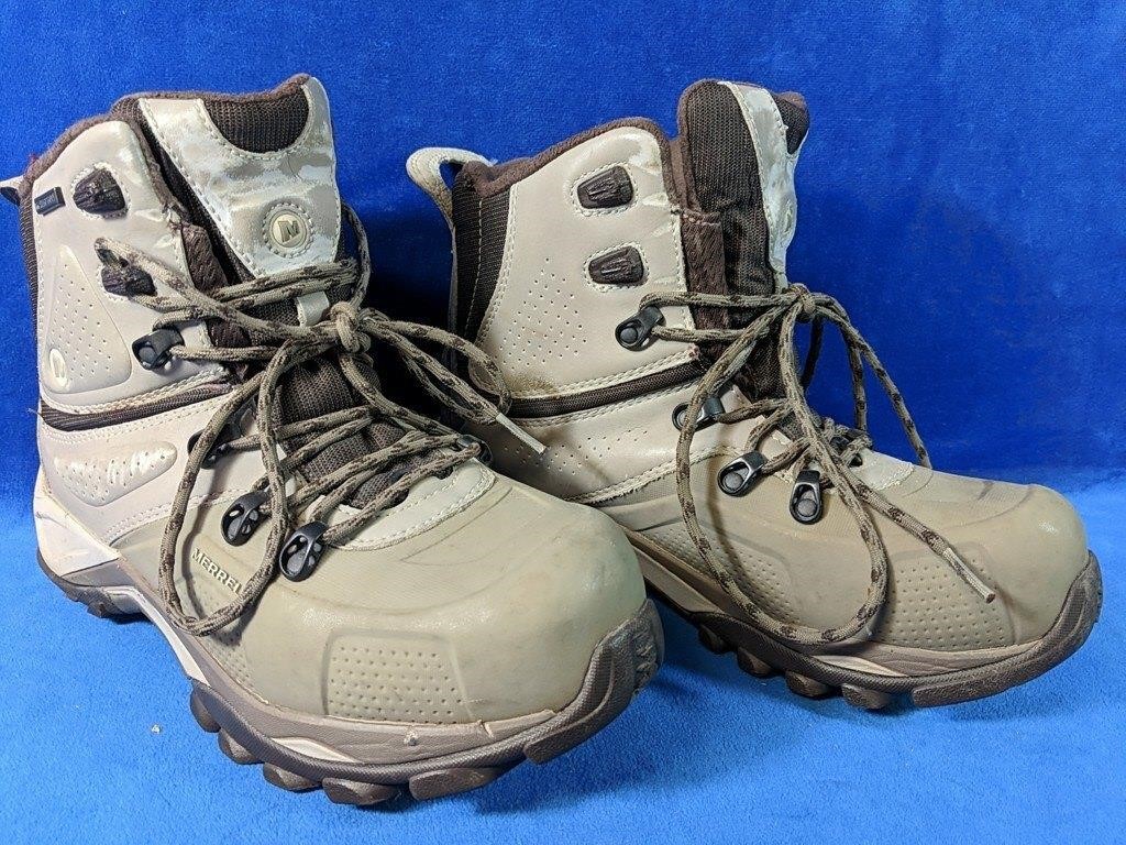 Ladies Merrell "Opti-warm" boots size 7.5