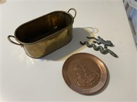 Assorted Small Copper & Brass Items
