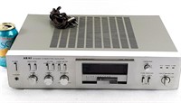 Stereo Integrated Amplifier AKAI AM-U02 fonctionne