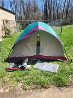 Camping 2-4 man Tent w/ Emergency blanket roll