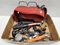 FLAT CLIMBERS TOOL BELT WITH ASSORTED TOOLS