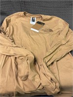 The north face small long sleeve
