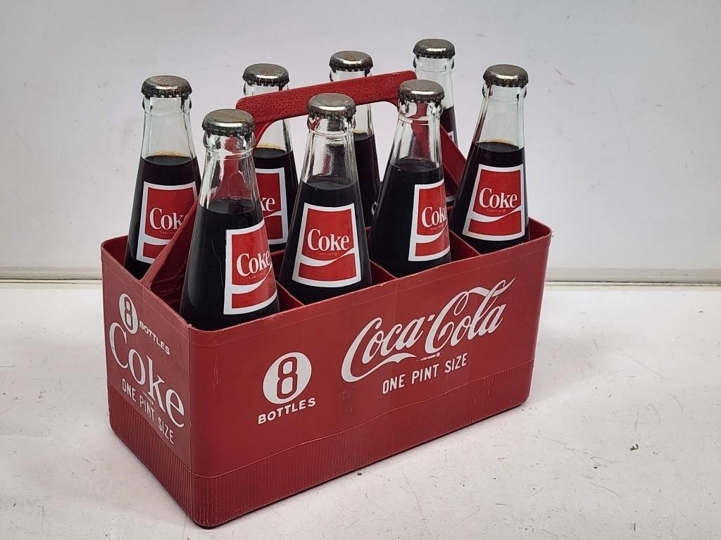 Coca-Cola 8 Pack Carrier with Bottles