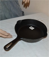 Griswold Cast Iron Pan #5 Skillet 724