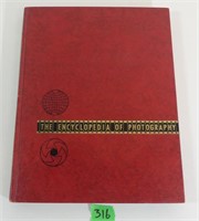 The Encyclopedia of Photography Vol 1
