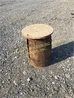 SMALL WOODEN BARREL WITH LID