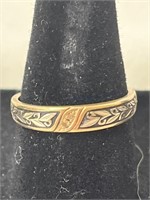 Antique two tone gold band ring - marked