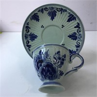 DELFT BLUE TEACUP HOLLAND