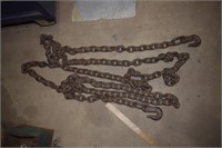 Long Heavy Chain w/ Two Hooks