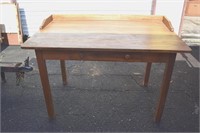 Desk/ Table